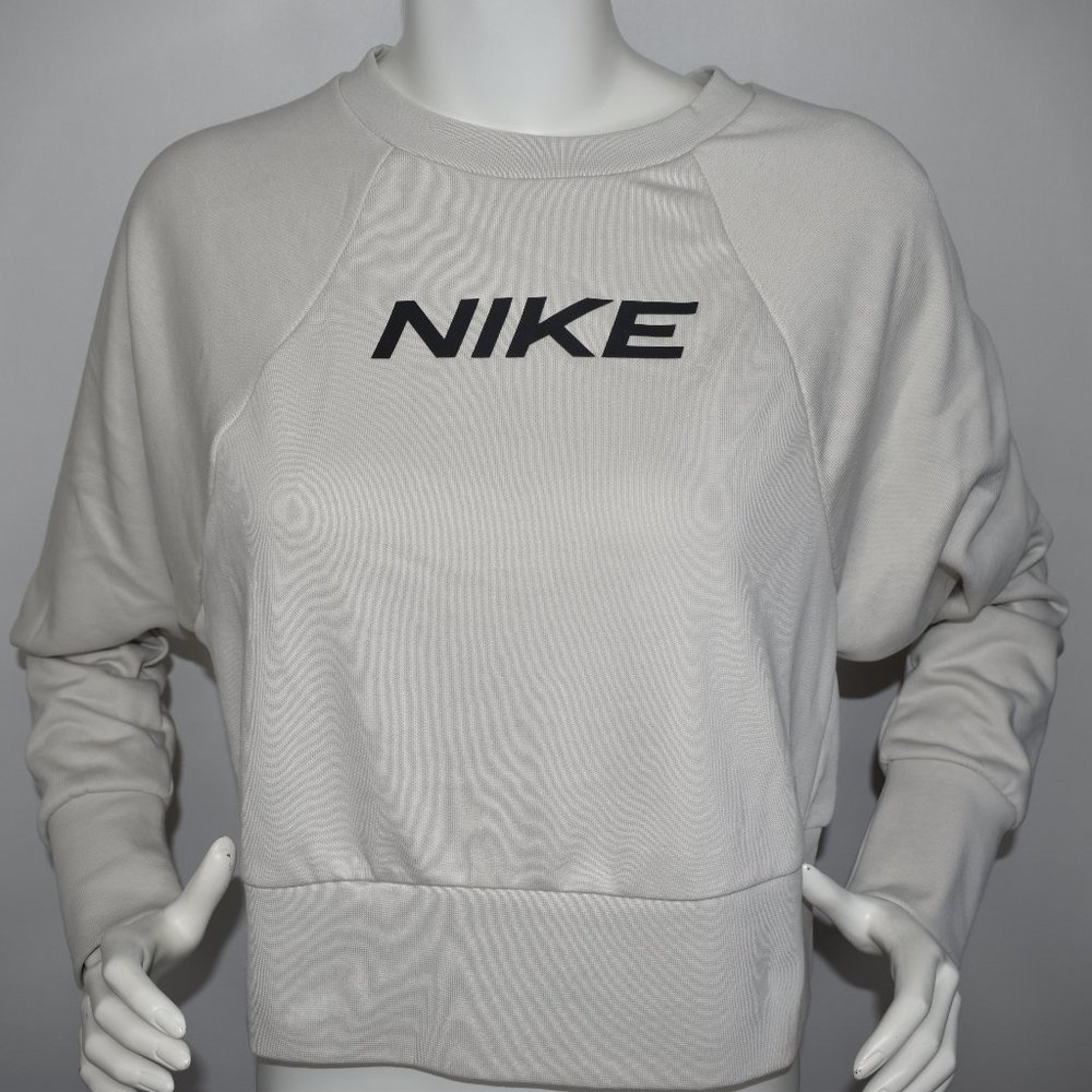 Nike Womens New Size Small Dri-fit Cropped Sweater